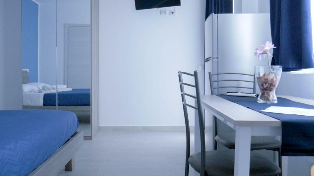 Naxos Laguna Beach 贾迪尼-纳克索斯 外观 照片