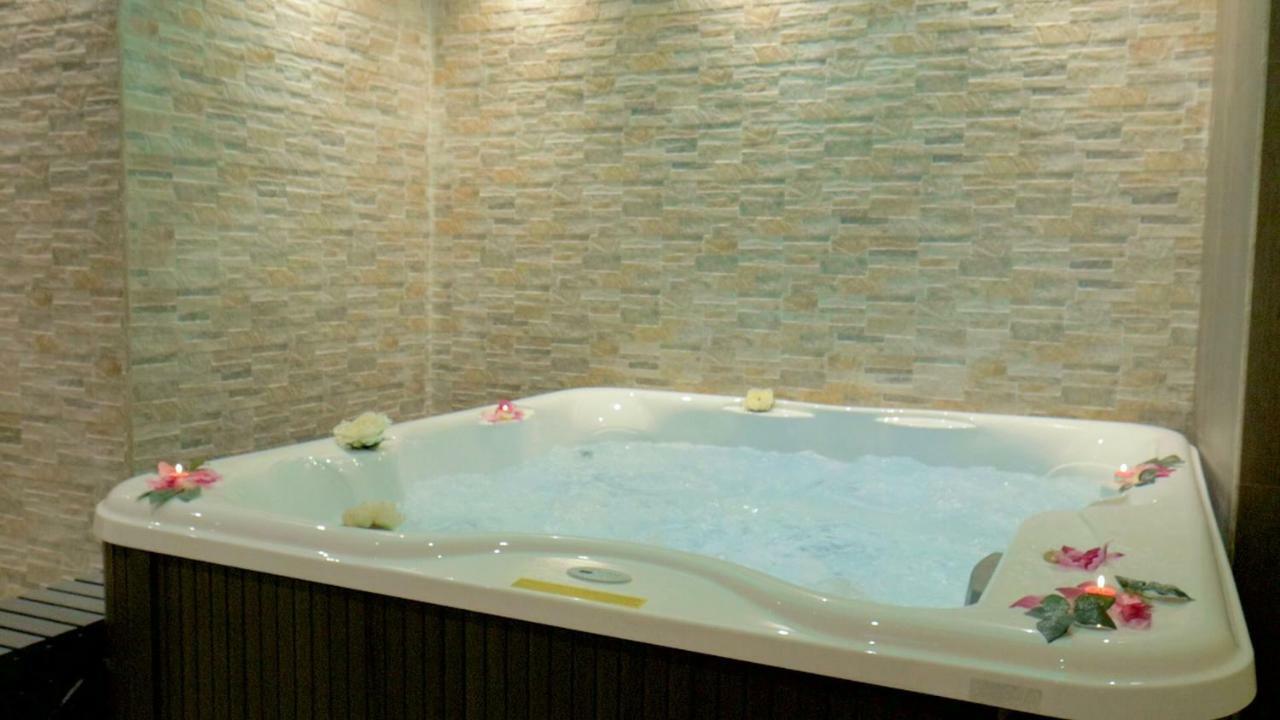 Naxos Laguna Beach 贾迪尼-纳克索斯 外观 照片